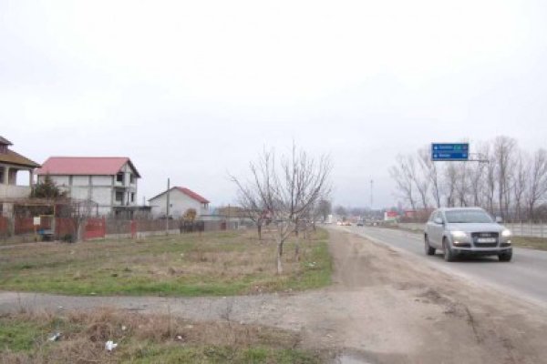 Femeie, accidentată pe DN 22